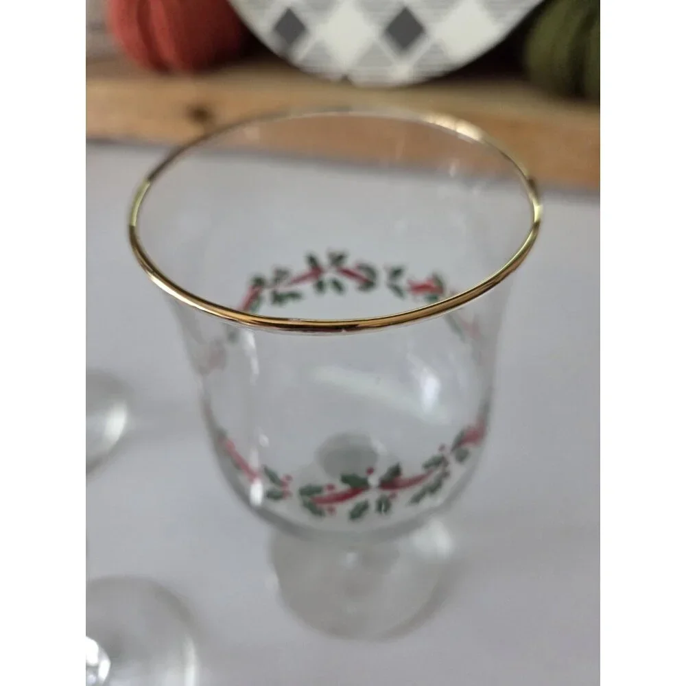 Vintage Set‎ of 4 Christmas Wine Water Glasses Holly Leaves Print Across Sz 6.5”
